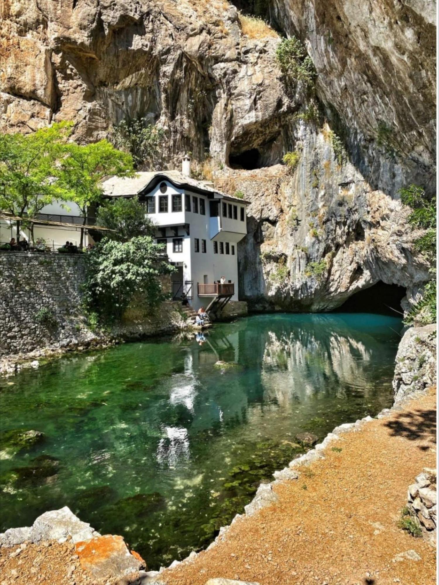 Zara Apartment With Terrace Near Old Town Mostar Esterno foto